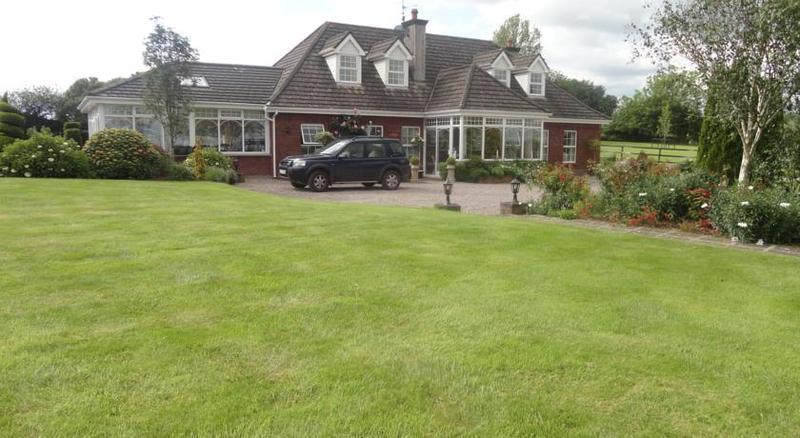 Westwood Country House ブラーニー エクステリア 写真