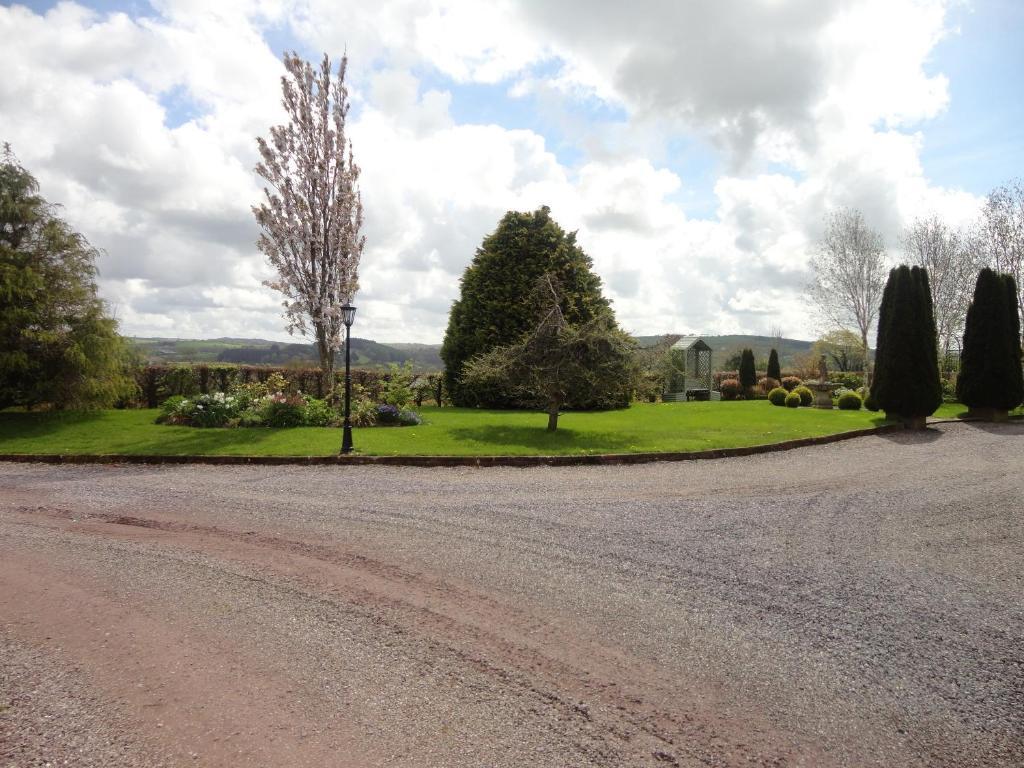 Westwood Country House ブラーニー エクステリア 写真